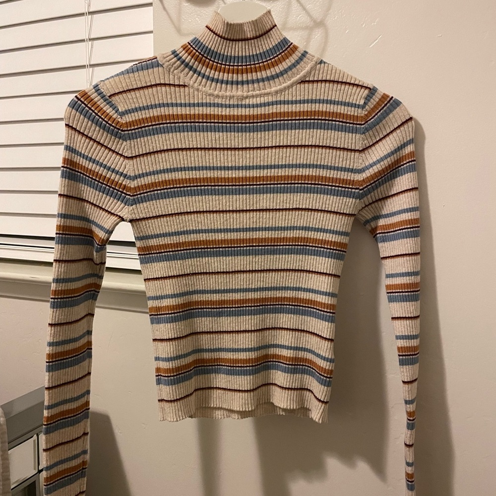 long sleeve turtleneck
